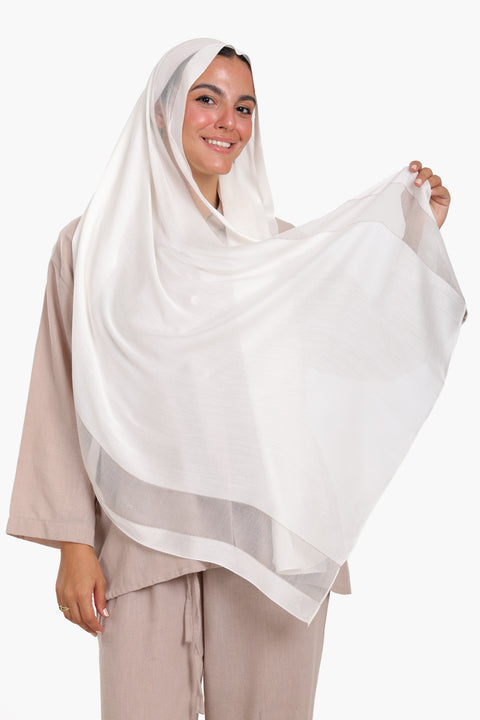 إيشارب ساتان كلاسيكي